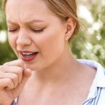 Πού οφείλεται ο βήχας την Άνοιξη